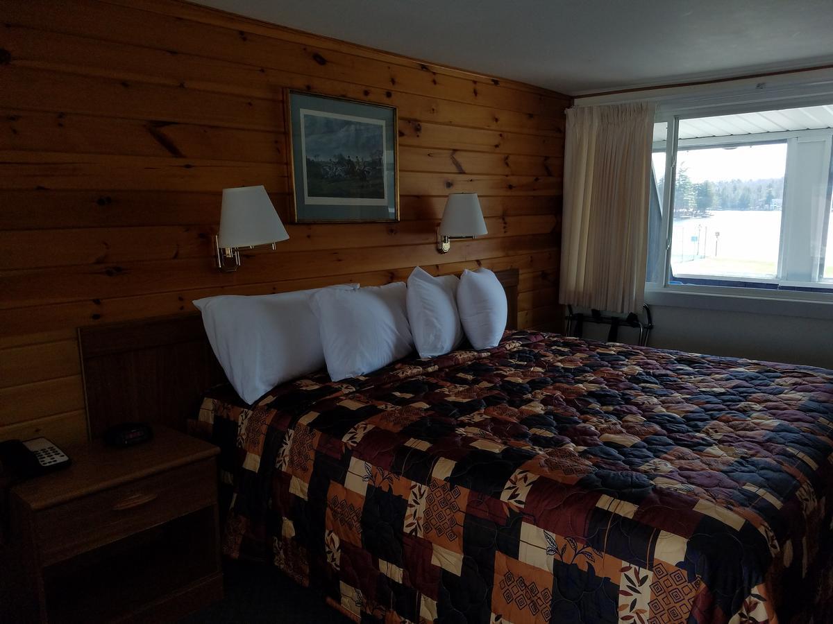 Clark'S Beach Motel Old Forge Exterior foto