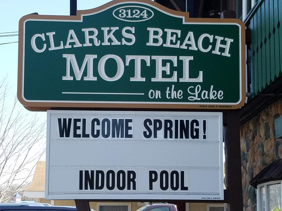 Clark'S Beach Motel Old Forge Exterior foto